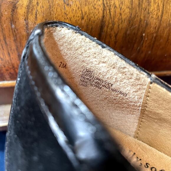 Softspots 1.5" Wedge size 7M pump comfort heel - Picture 9 of 9